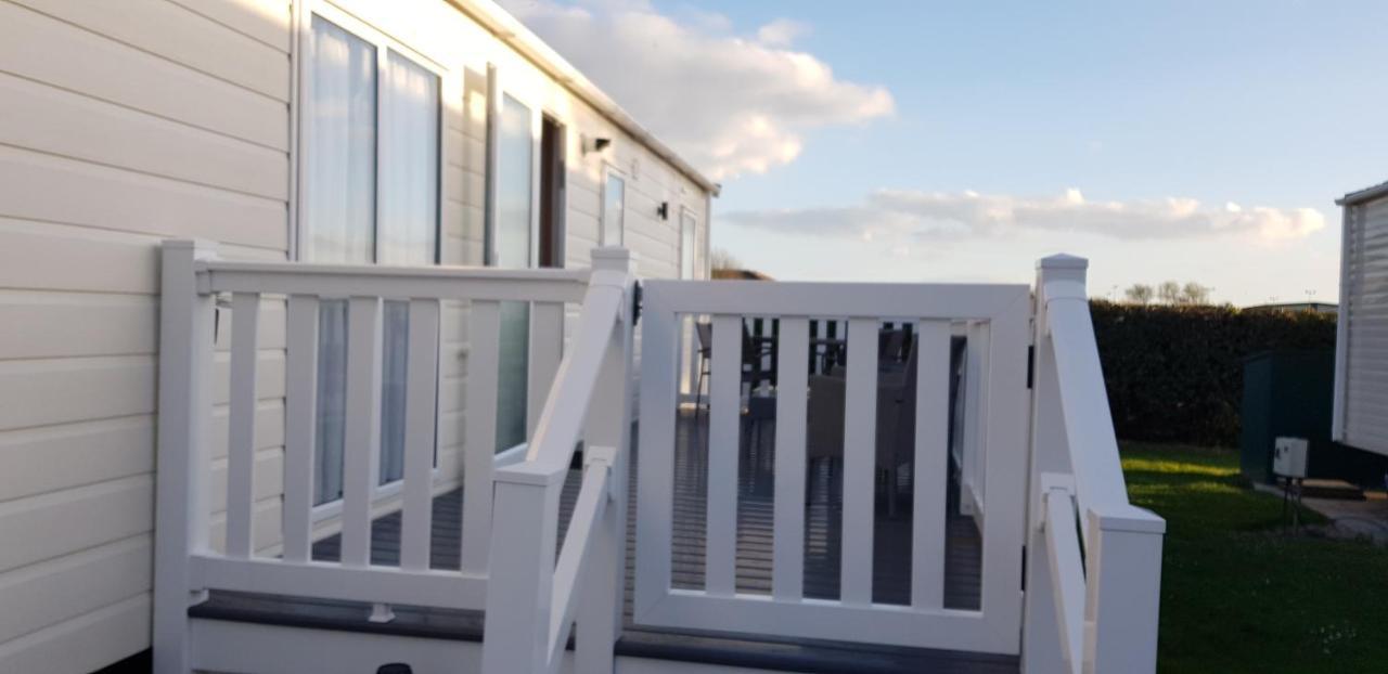 Greenlawns Villa Selsey Dış mekan fotoğraf